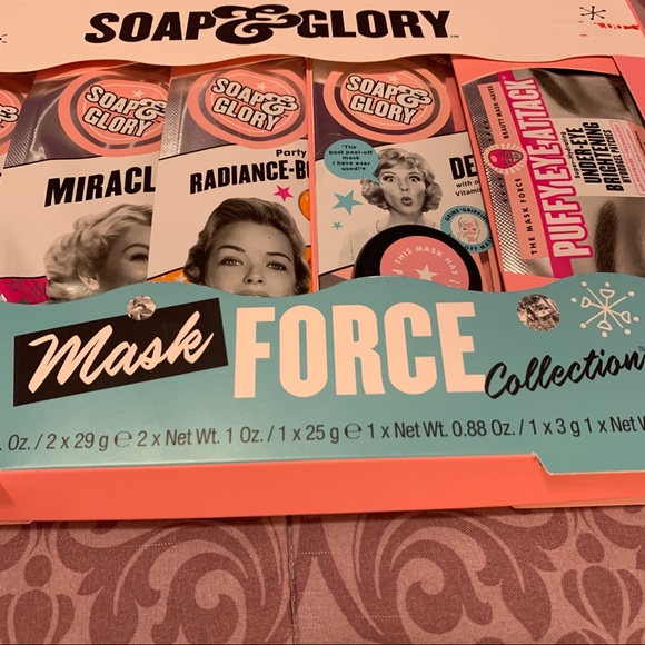 SOLD ON MERCARI Soap & Glory Collection Set - Picture 2 of 6